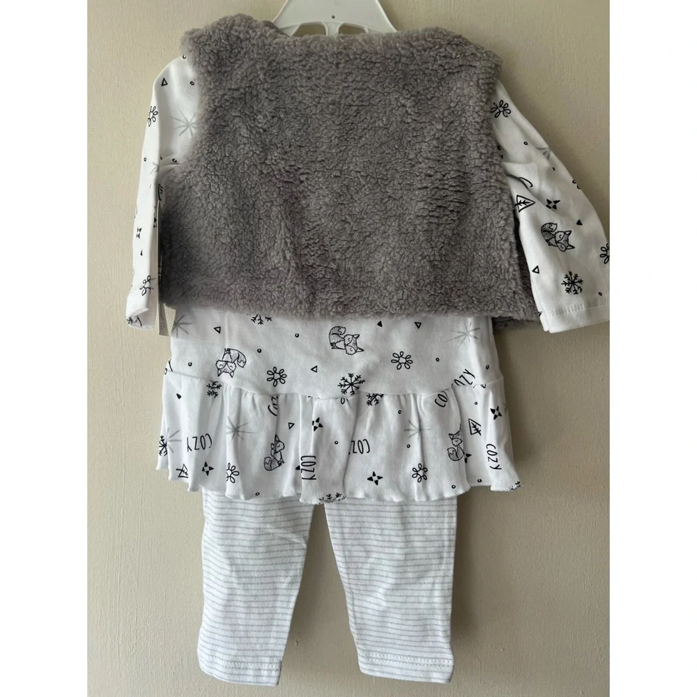 Rene Rofe baby - 6/9 month 3 piece set - Picture 2 of 2